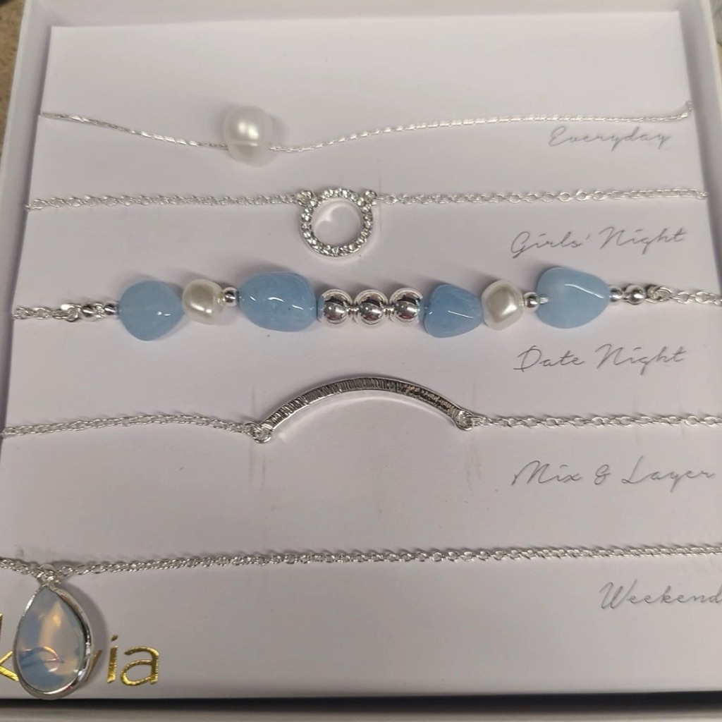 Kevia 5 Piece Silver And Blur Necklace Set